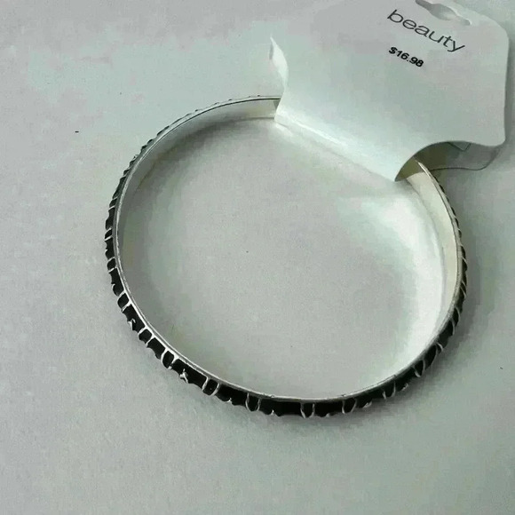 NWT Beauty Black Bangle Bracelet Jewellery Accessory - Jeweller Gift Idea - Picture 9 of 9